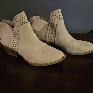 Falls Creek Beige Ankle Booties